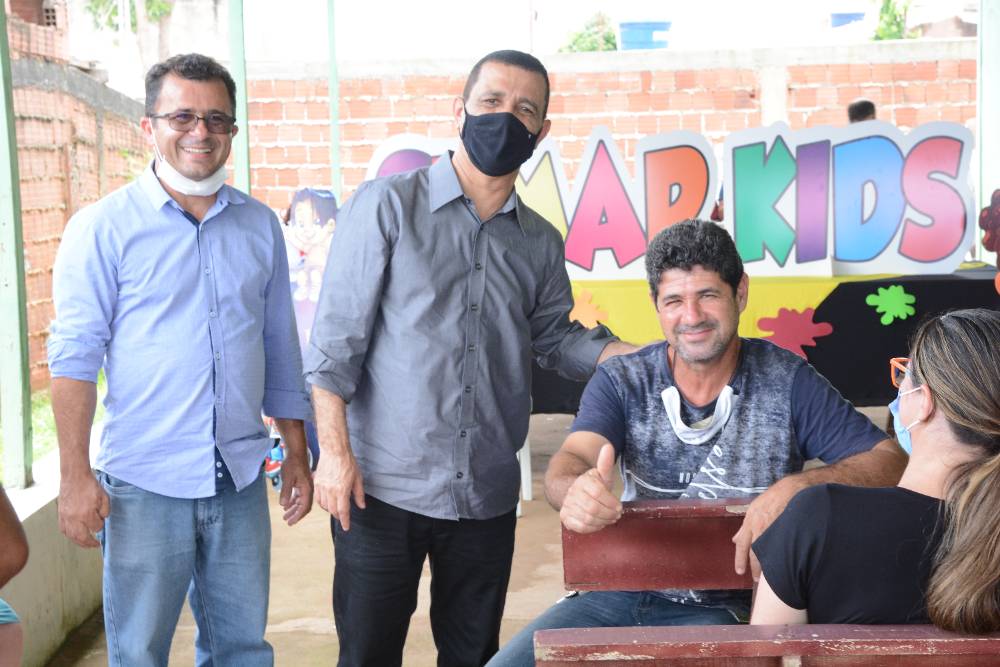 Profissionais voluntarios
